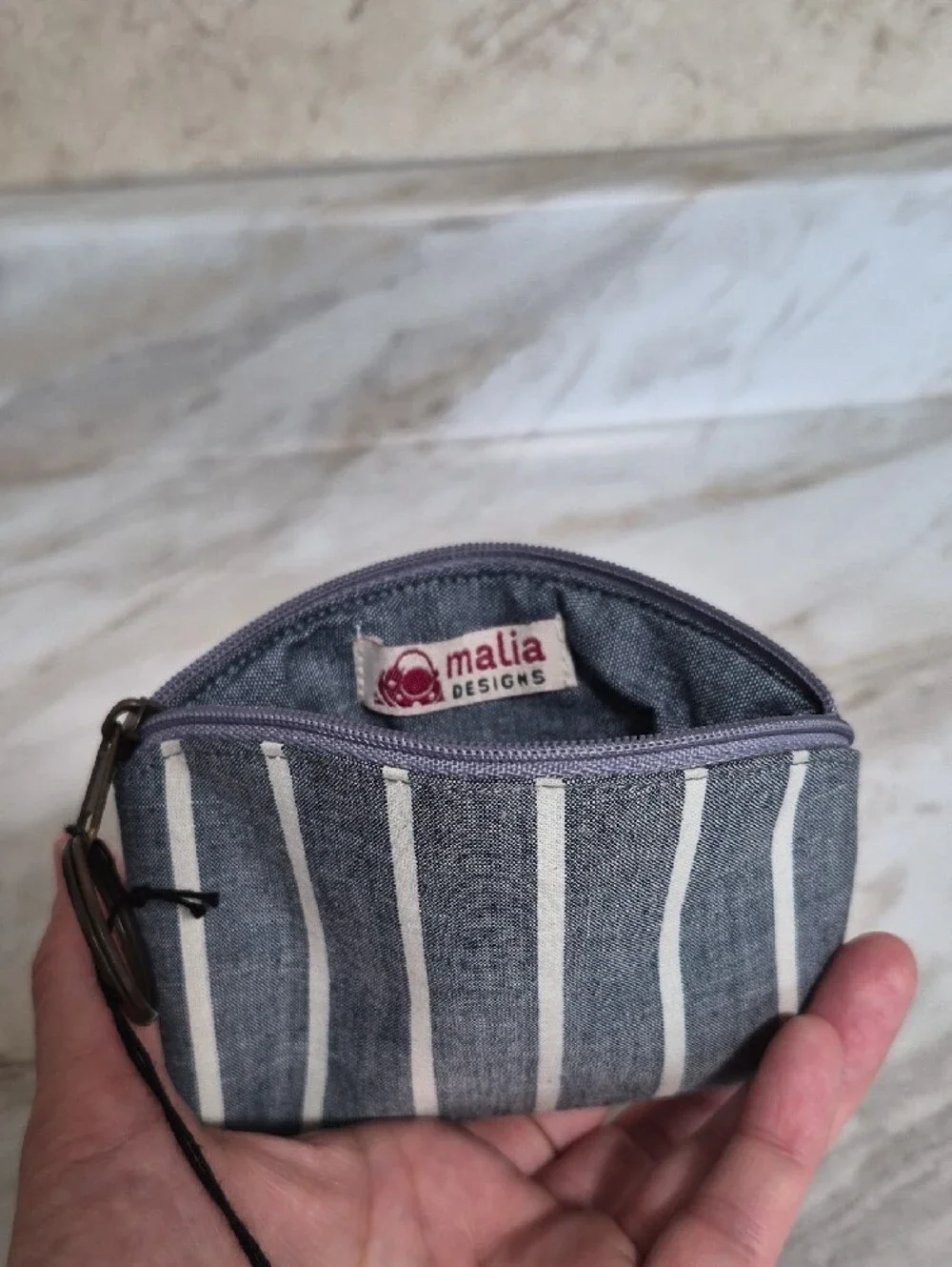 Malia Gray & White Striped Coin Pouch with Key Ring - Picture 5 of 7